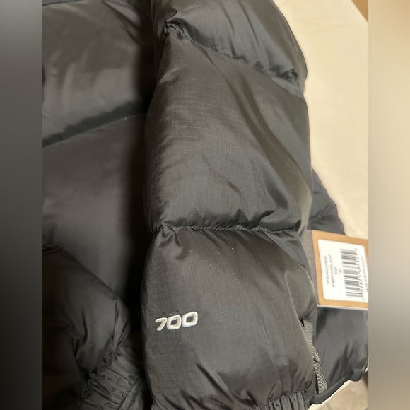 The North Face Men's Charcoal Puffer Jacket - Picture 2 of 12